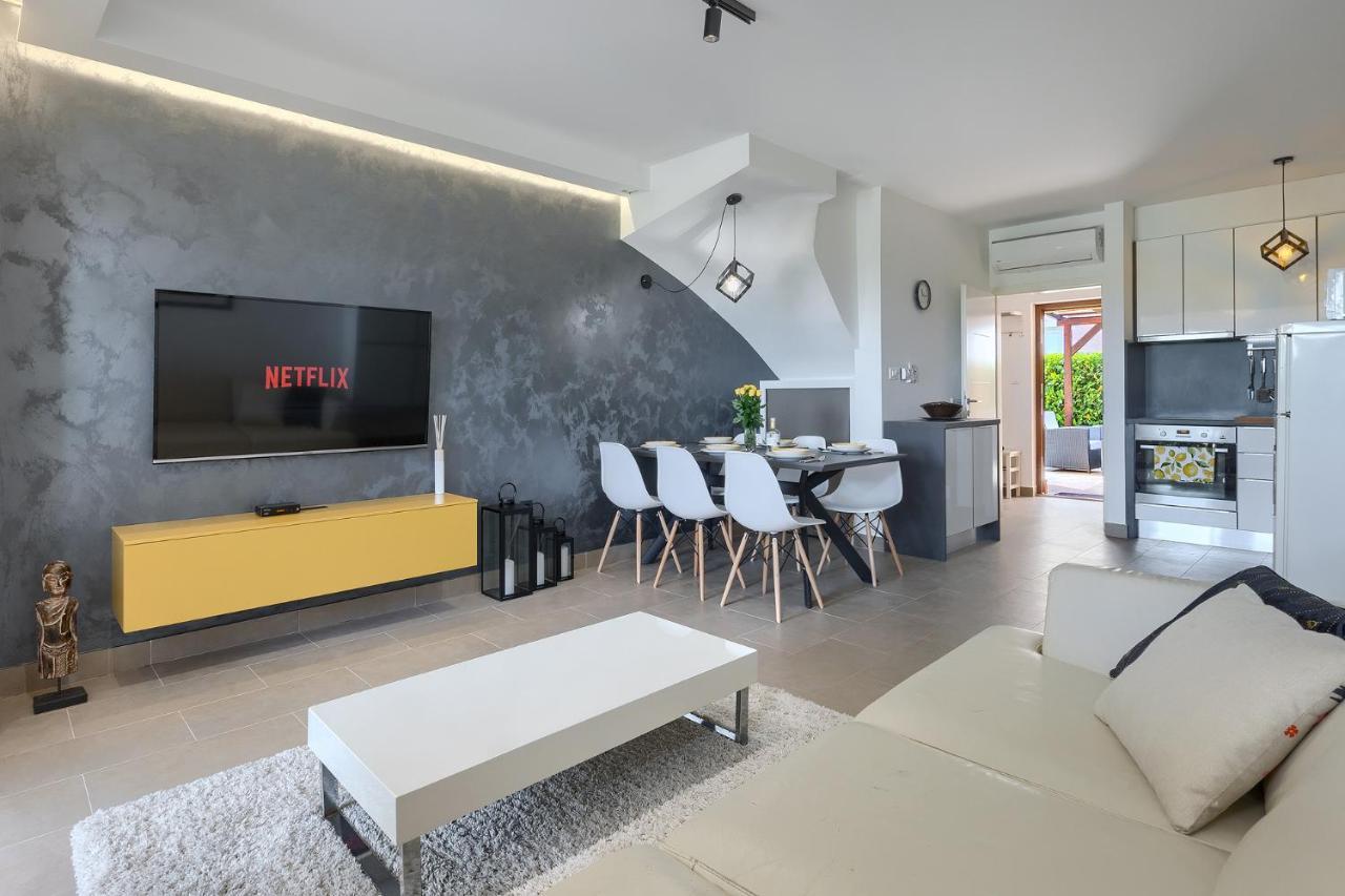 Ferienwohnung Casa Lori Rosini Exterior foto
